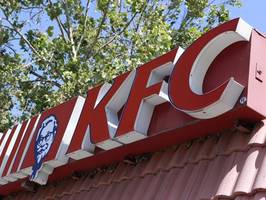 Mississippi Family of Scarred 3-Year-Old Girl Rejects KFC's $30,000 Donation
